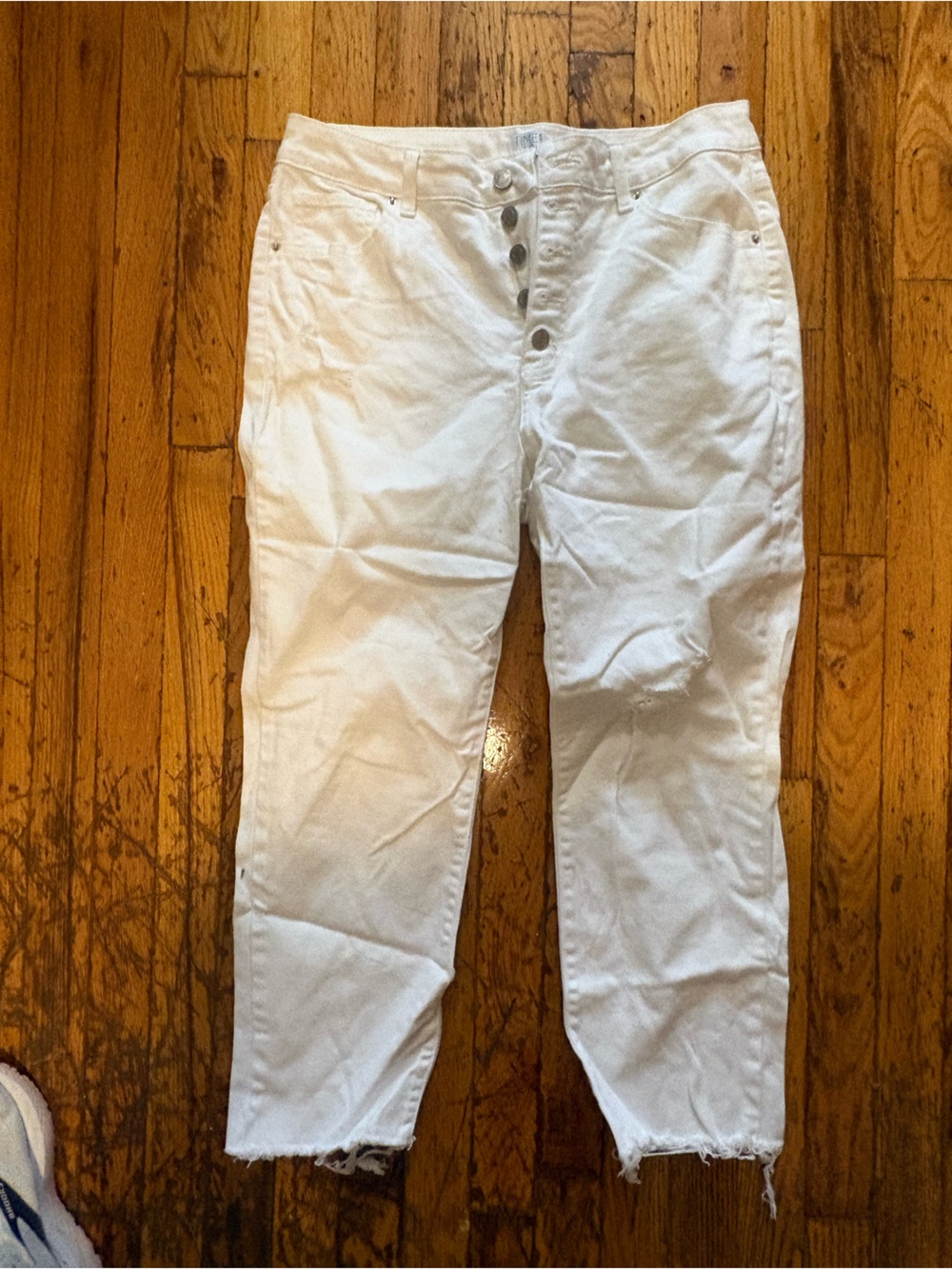Time and Tru White Button-Fly Jeans with Metal Buttons